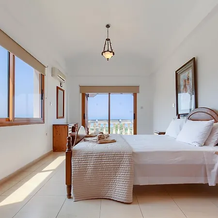 וילה Sea View No. 2 *